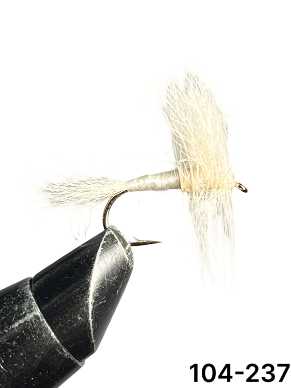 Dry Flies White Wulff #8
